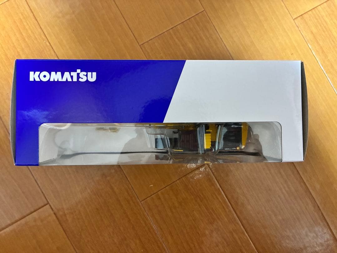 KOMATSU PC200i-12 ミニチュア掘削機 1/50