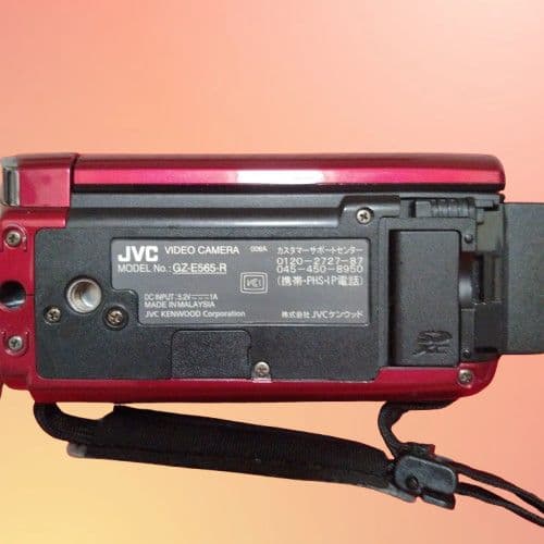 JVC　Everio　GZ-E565-R　✨️バッテリー2個✨️　箱　付属品有