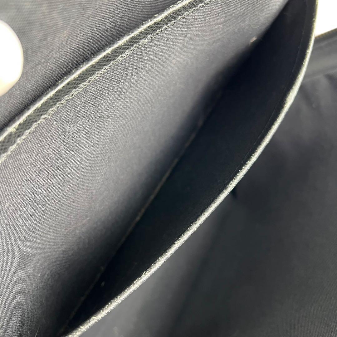 【美品】ルイヴィトン　タイガ　ビジネスバッグ　トート　レザー　黒　ハンド