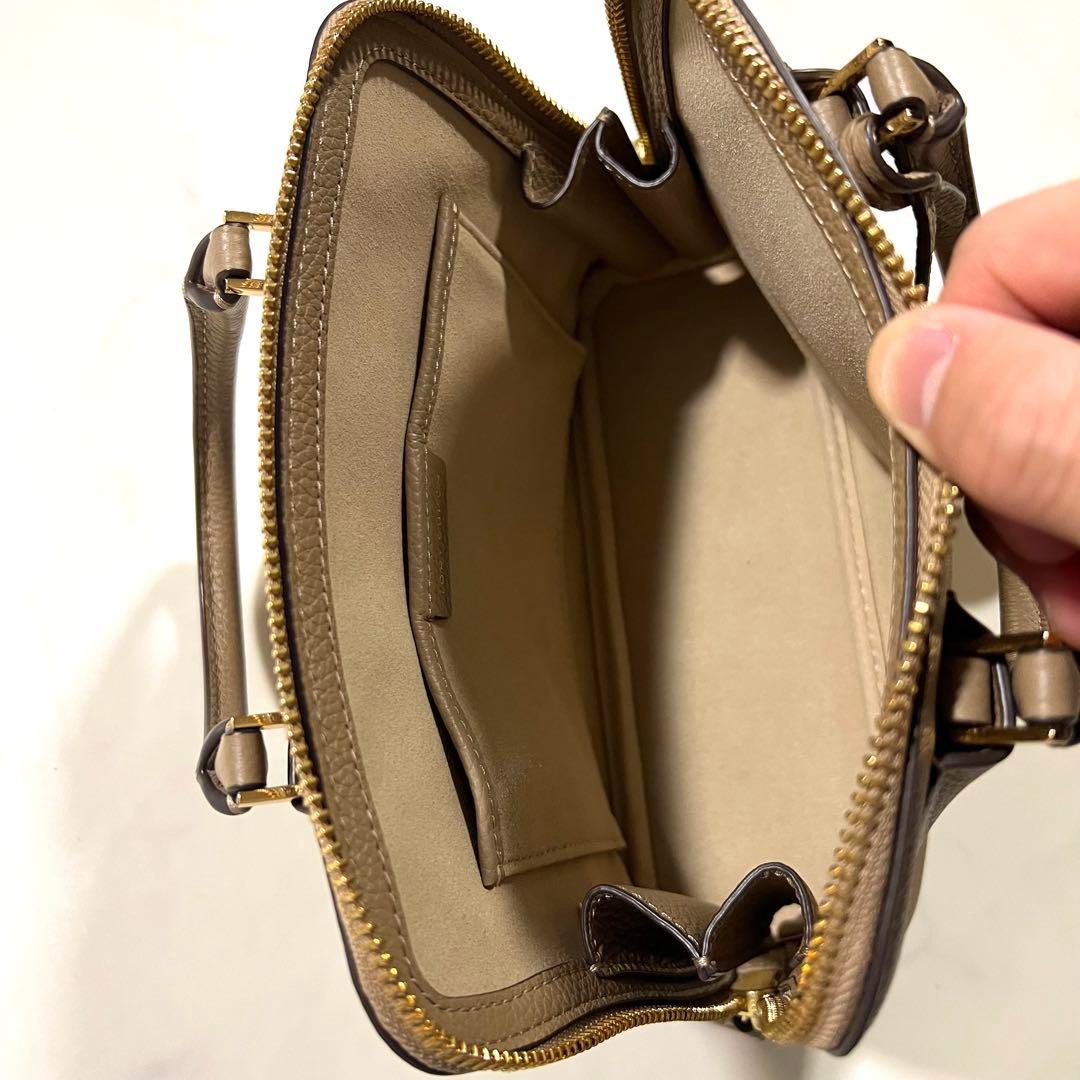 ほぼ未使用 トリーバーチ スウィング ショルダーバッグ 2way レザー 袋付き