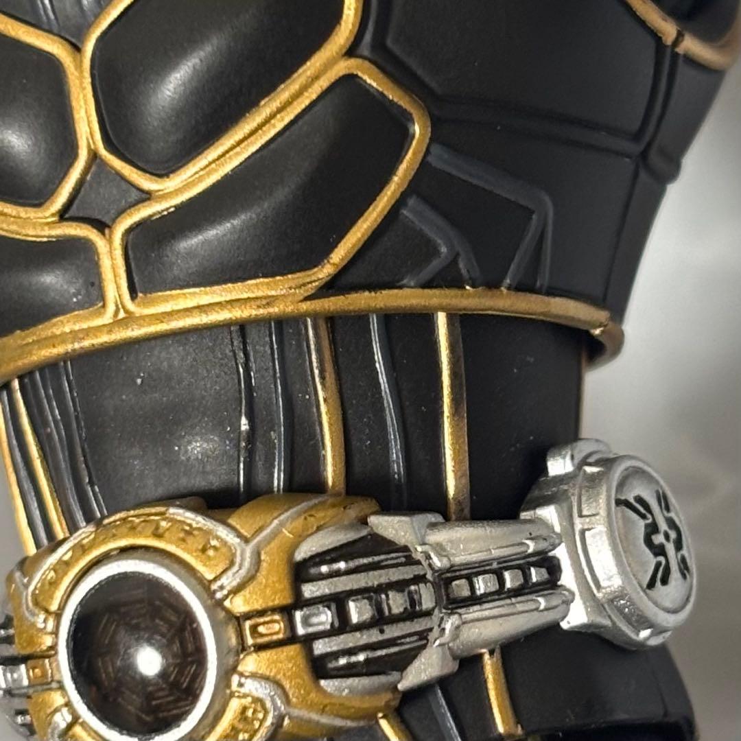 S.H.Figuarts 真骨彫製法 仮面ライダークウガ アルティメットフォーム