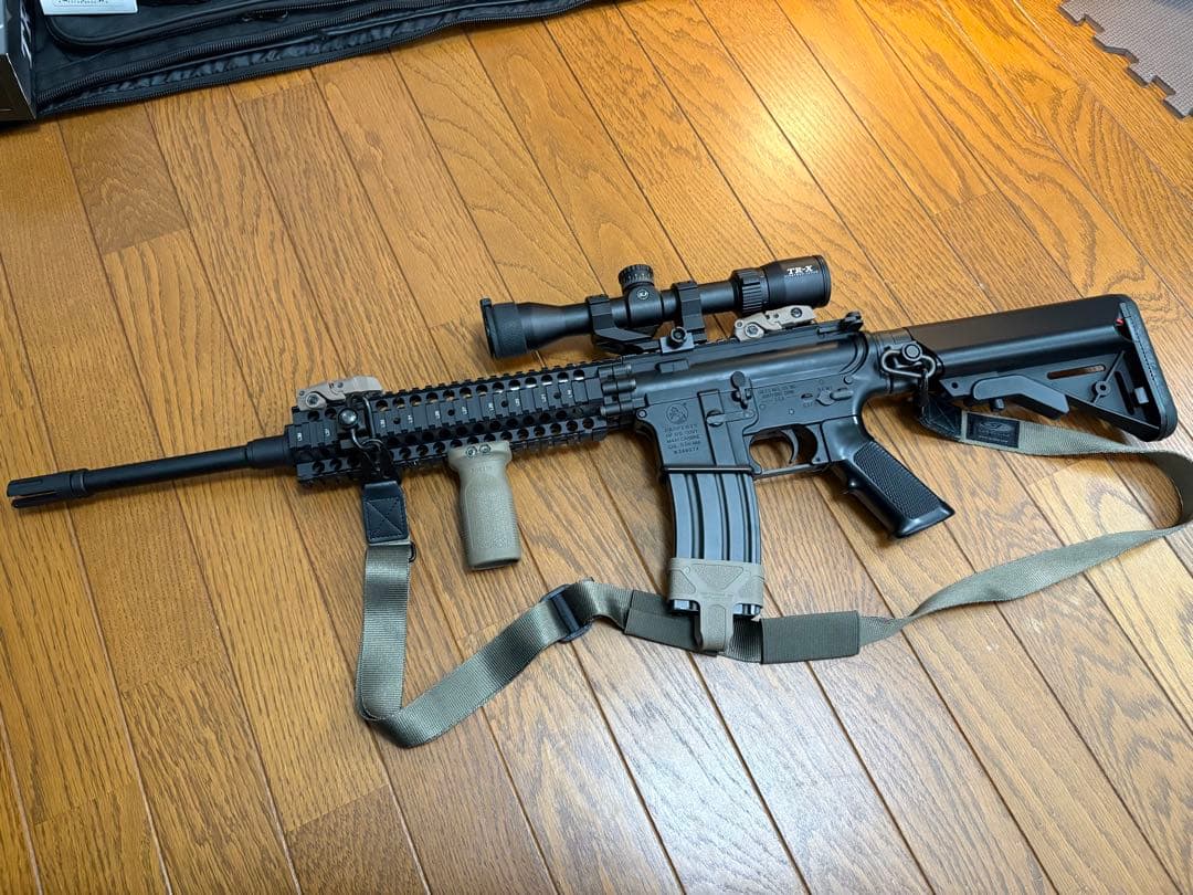 東京マルイ】レシーライフル 次世代電動ガン リポ仕様 フルセット M4