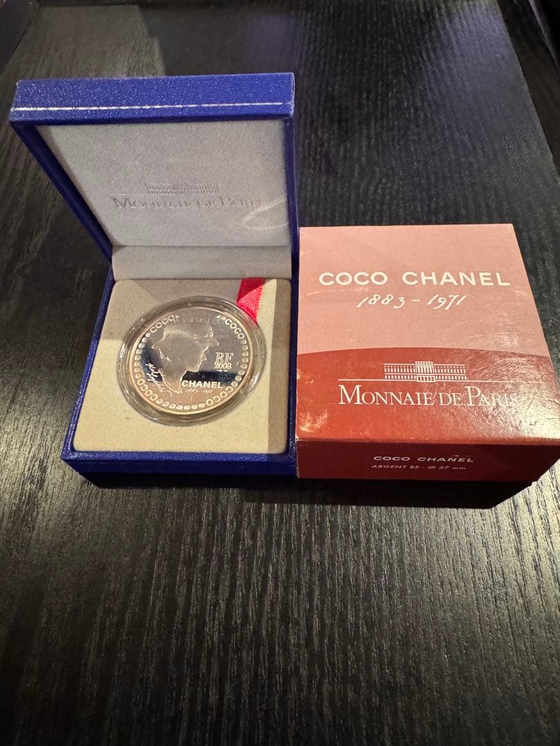 Coco Chanel 125周年記念5ユーロ銀貨 Coco Chanel 125周年記念5ユーロ銀貨 - メルカリ