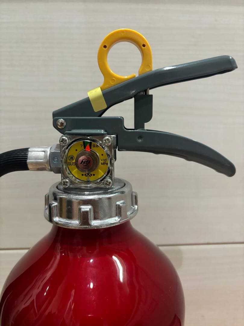 2024年製！アルテシモ 消火器 日本製 軽量 アルミ製 数量限定！ - メルカリ