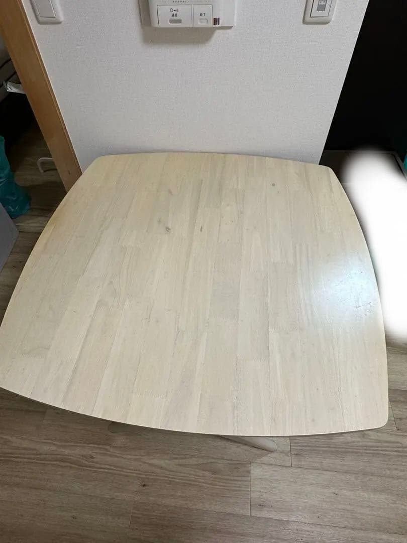 【送料込み】ニトリ　ダイニングテーブル