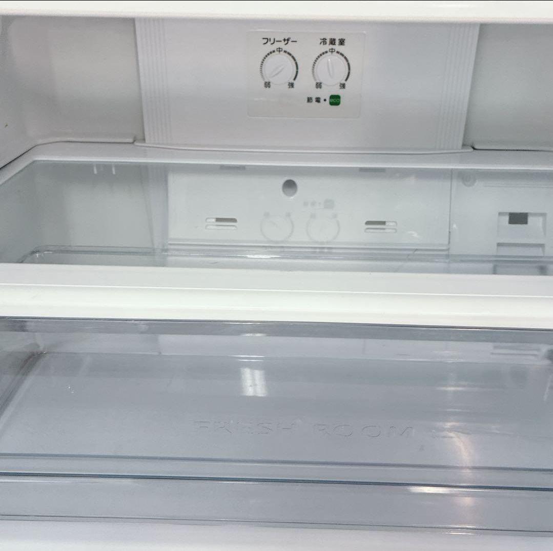 ◇大阪府 神戸市 配達料無料！動作保証5ヶ月！◇AQUA◇272L冷蔵庫◇右