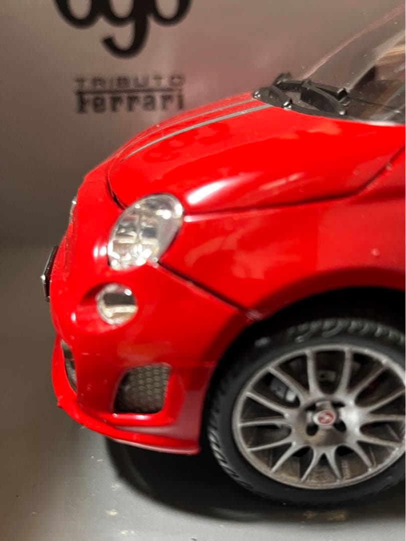 ミニカー 1/18 Fiat Abarth 695 Ferrari Tribute