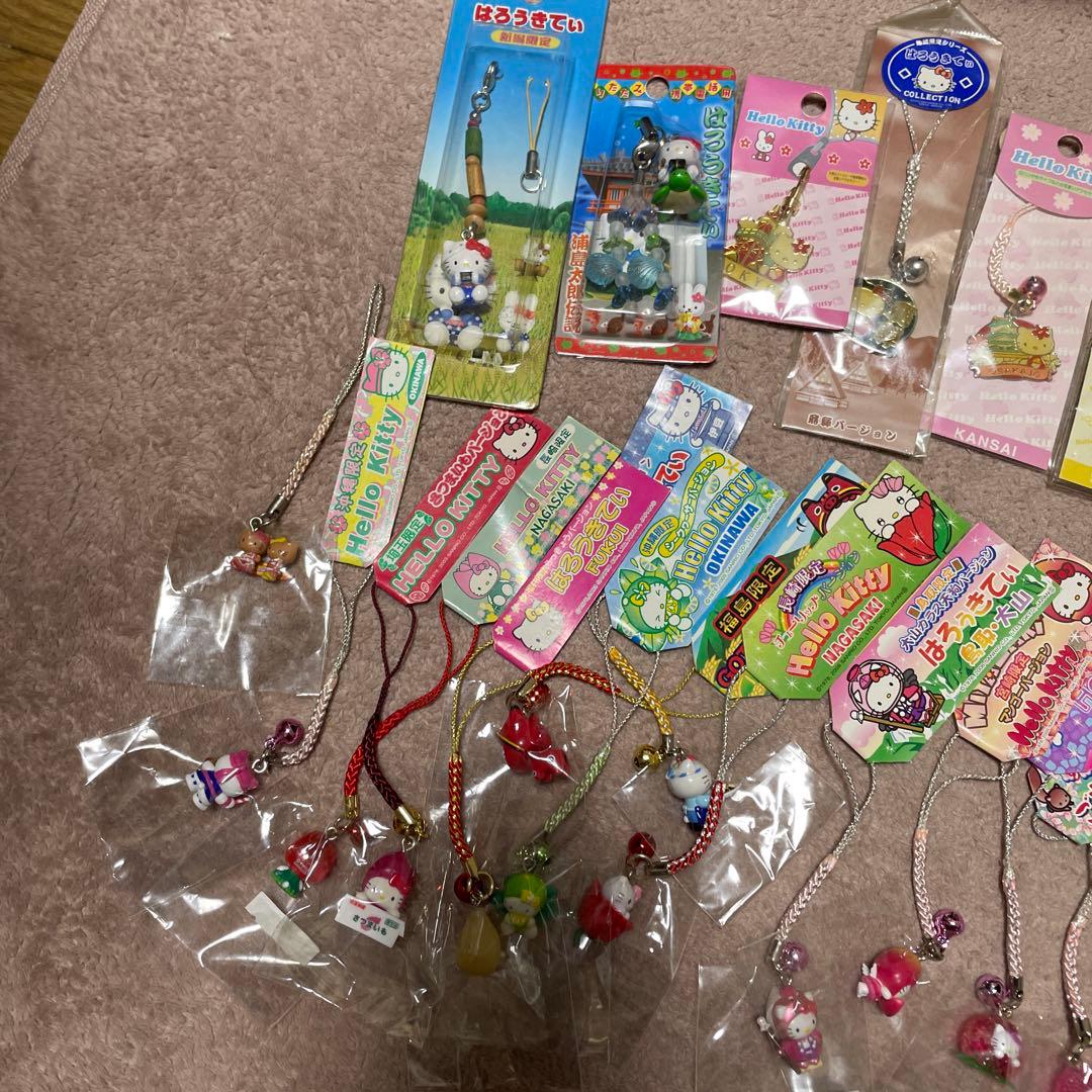ご当地キティ　根付けストラップ等　20点セット