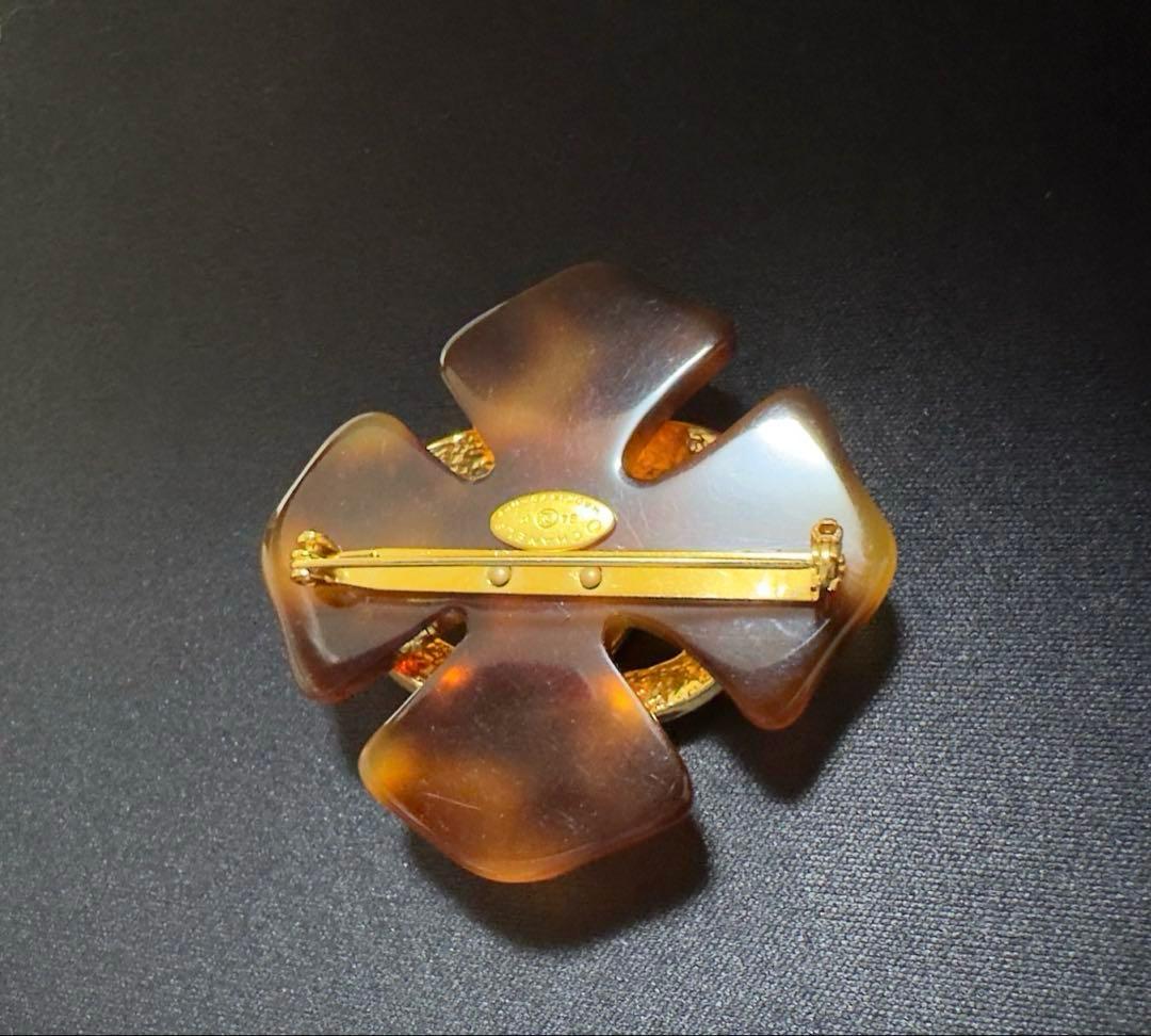 CHANEL シャネル鼈甲柄ココマークブローチ