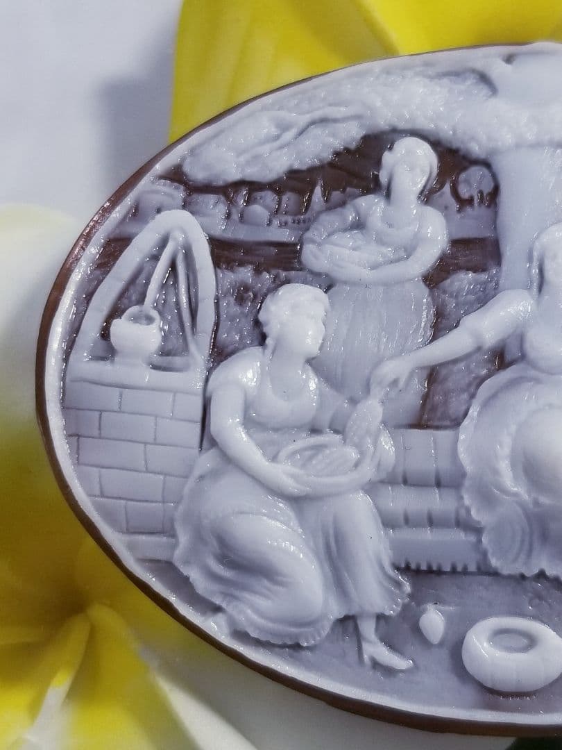 KS-670 【パスクァーレ・オッタビアーノ作】天然シェルカメオルース