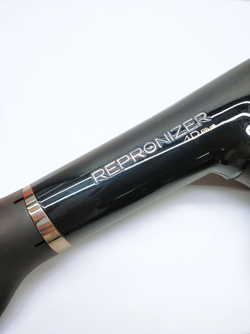 ほぼ未使用品☀リュミエリーナ レプロナイザー 4D plus