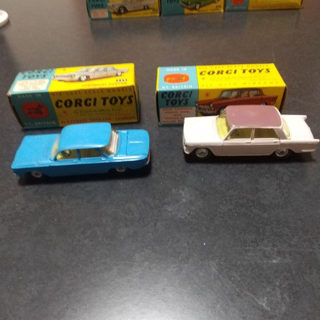 lesney models of yesteryear 9台とcorgi7台