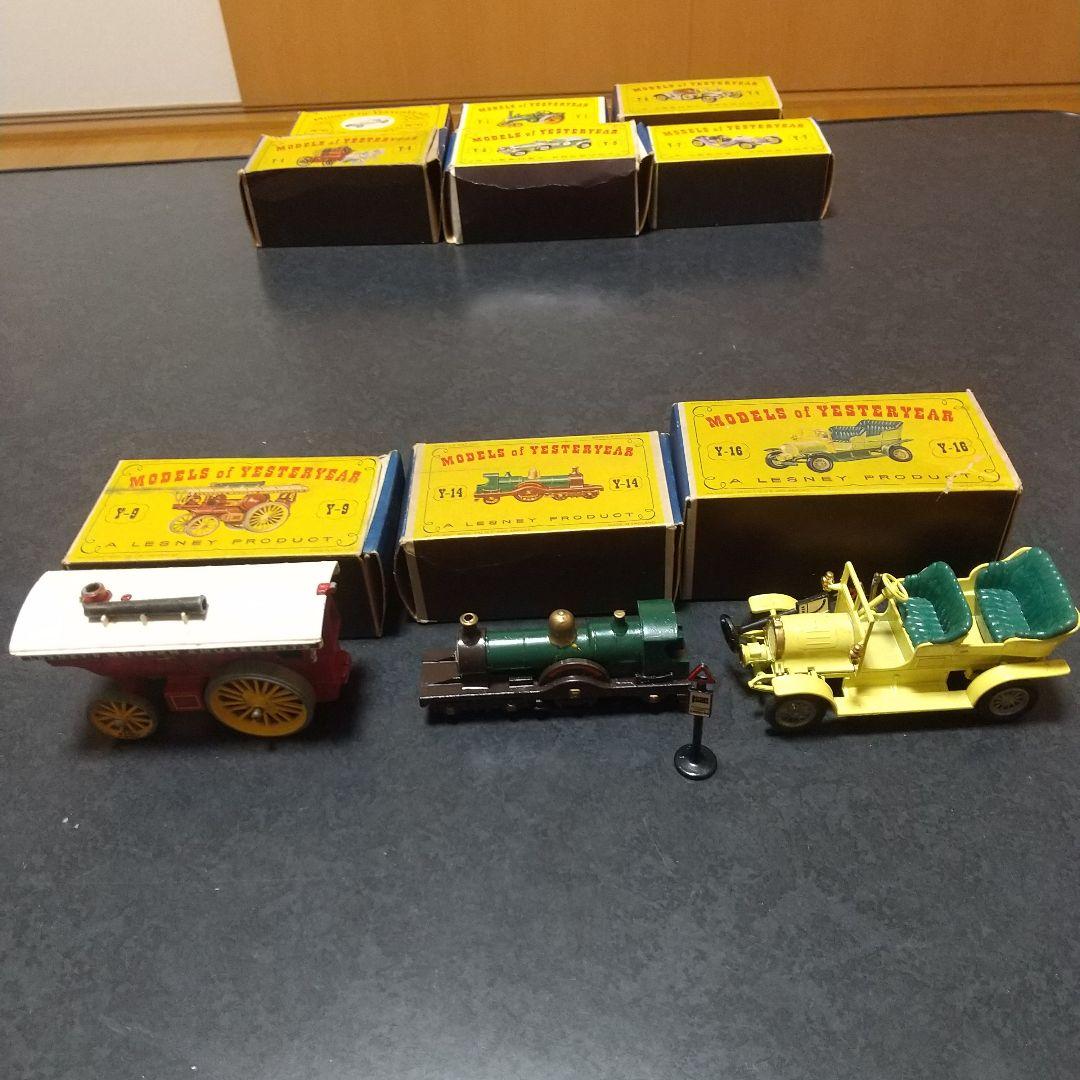lesney models of yesteryear 9台とcorgi7台