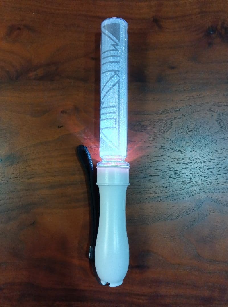 h*3様 M!LK ペンライト