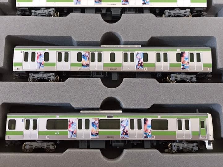 ラッピング車】KATO 10-258,259 E231系500番台山手線 - メルカリ