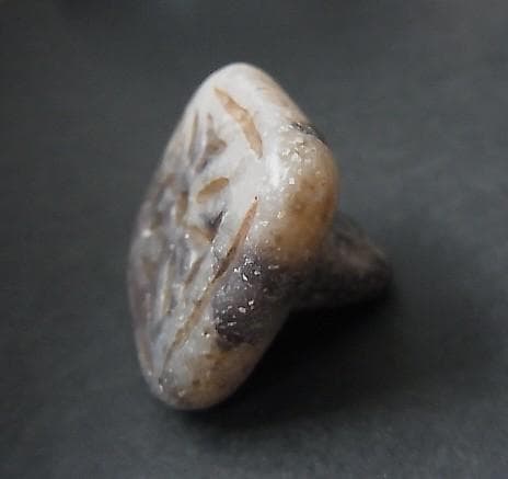 ☆W0201☆古代石 (231) 古代 印章石 ジャスパー 西アジア 中近東