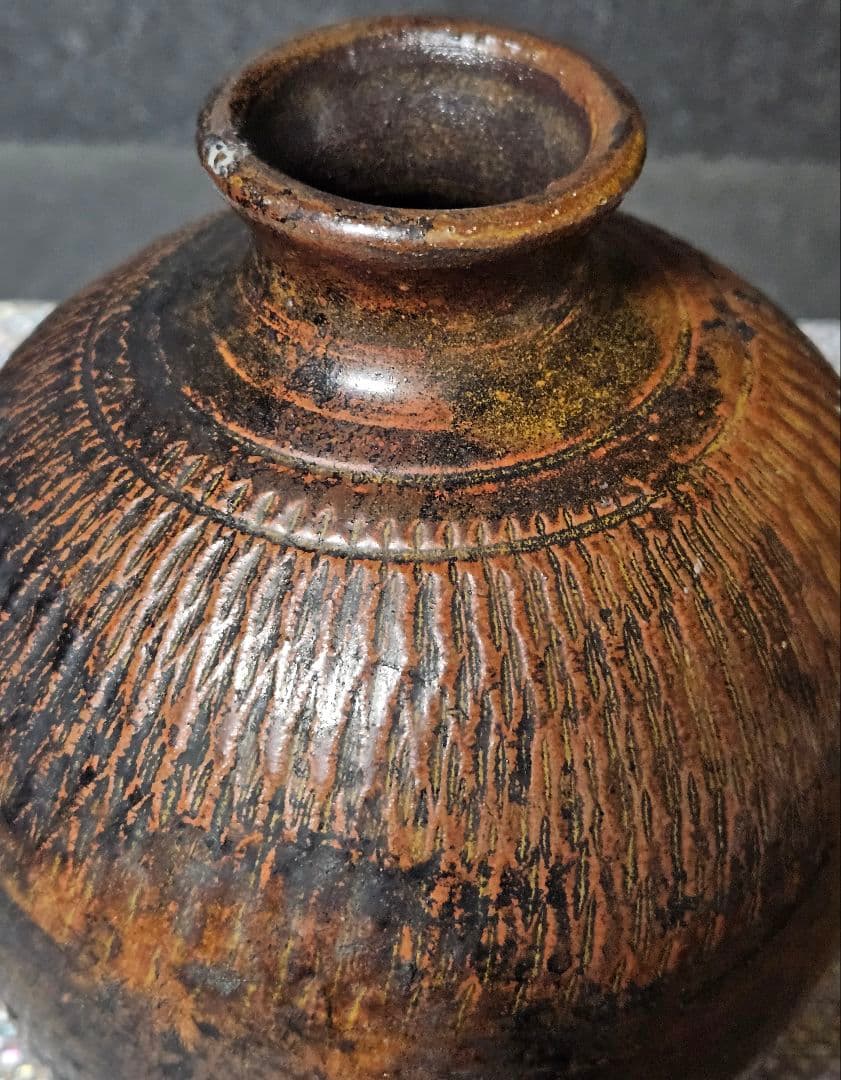 江戸時代 宮城 古上野目焼 鉋目 トビカンナ文様 徳利 壺 花入れ 大堀