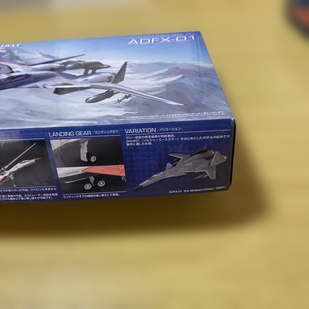 コトブキヤ　ADFX-01. (新品)