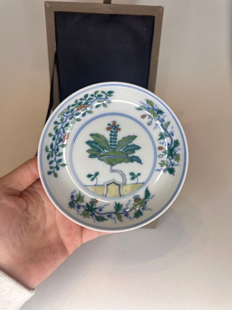 清時代 大清乾隆年製 底款 小皿 賞皿 中国古陶磁 錦箱付の通販はau PAY