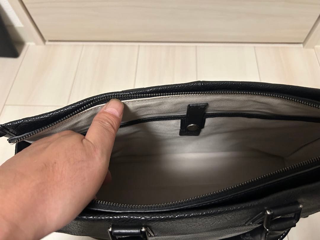 土屋鞄アルマスバッファロースクエアブリーフ