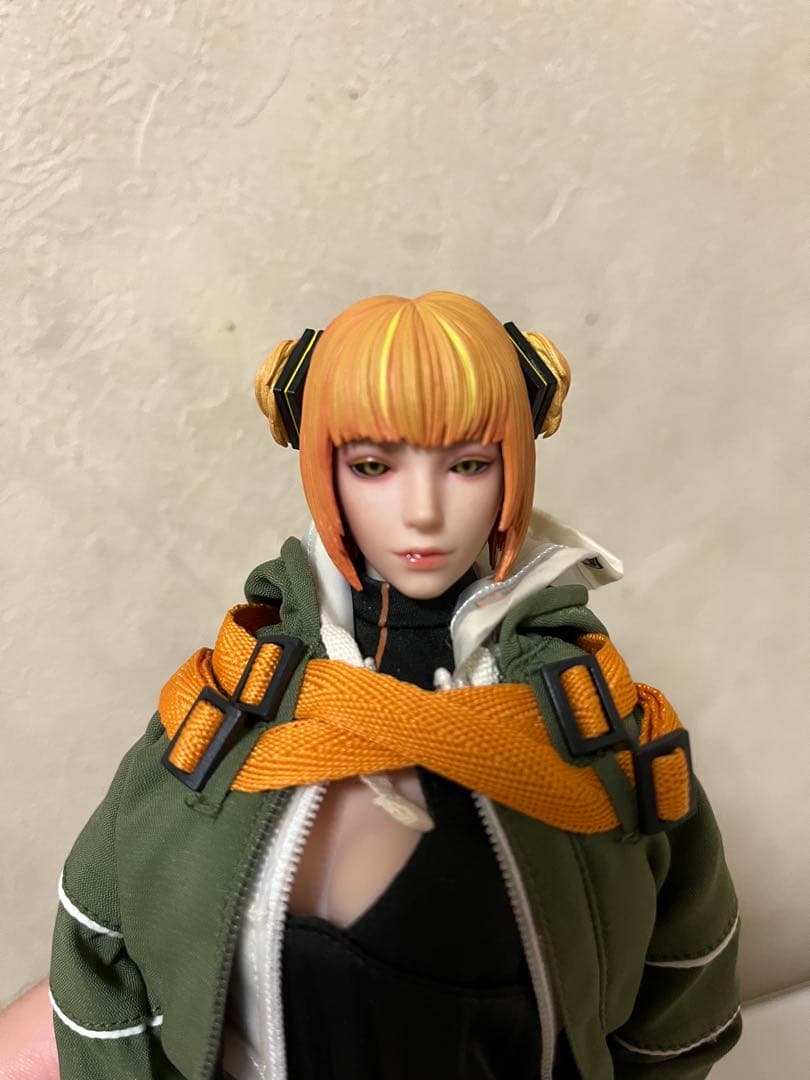 i8toys WITCH グレイン　1/6 フィギュア　ミリタリー　美少女　武器