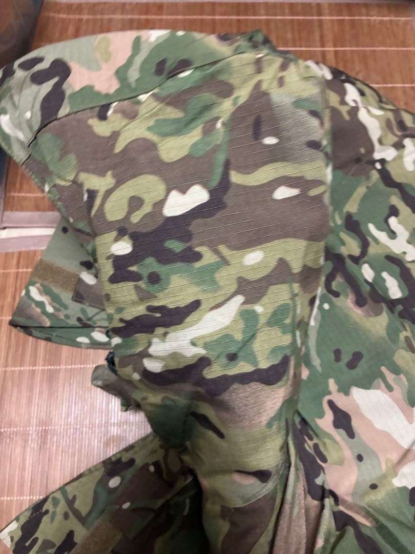 未使用極暖ロシア北朝鮮軍仕様迷彩防寒服内綿ブラックアルミ日本稀少品