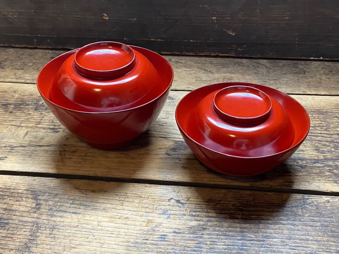 ミャ　プロフ必読願います♪ 能登蔵出し 輪島塗 朱漆 入れ子 四つ椀 4客