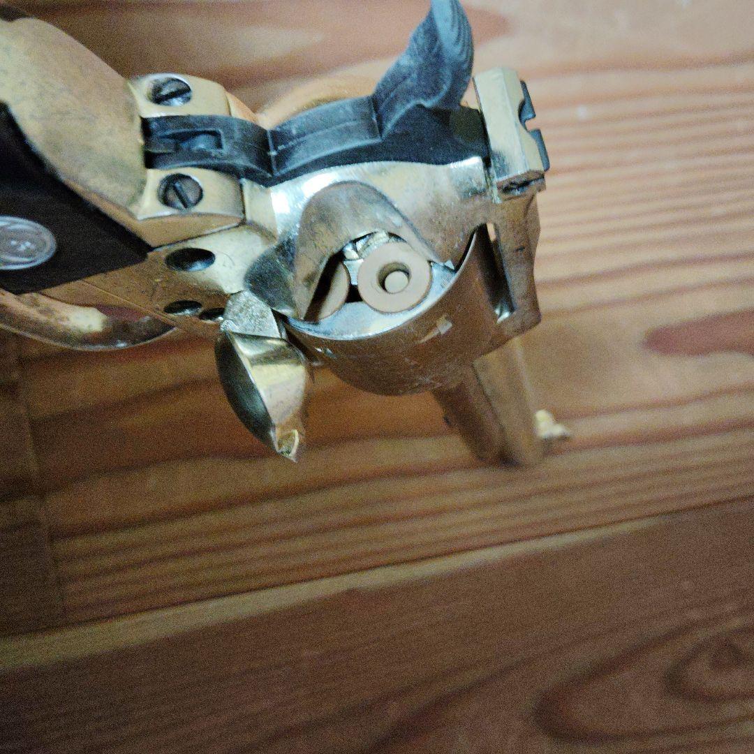 金属モデルガンブラックホーク