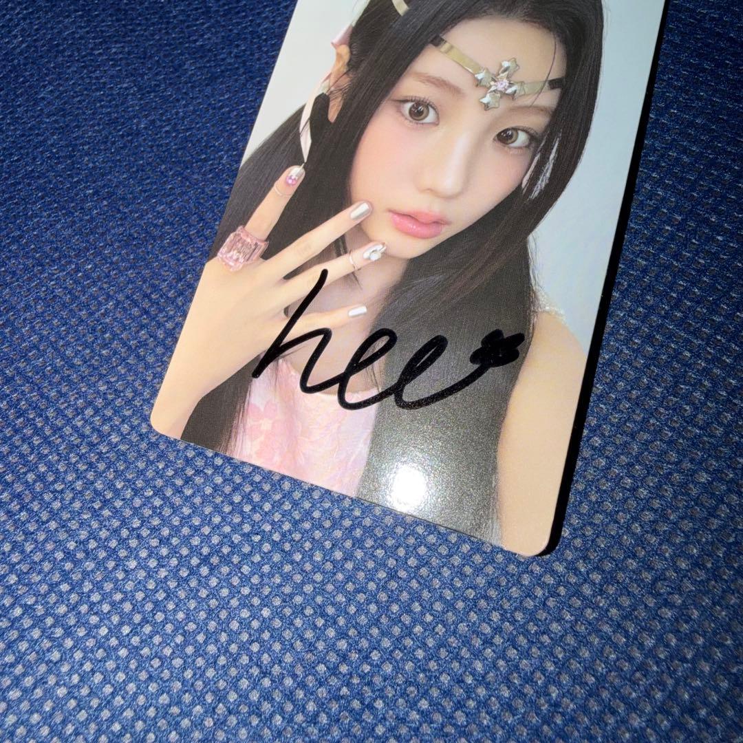 ILLIT ウォンヒ 直筆サイン入りトレカ GLITTER DAY - メルカリ