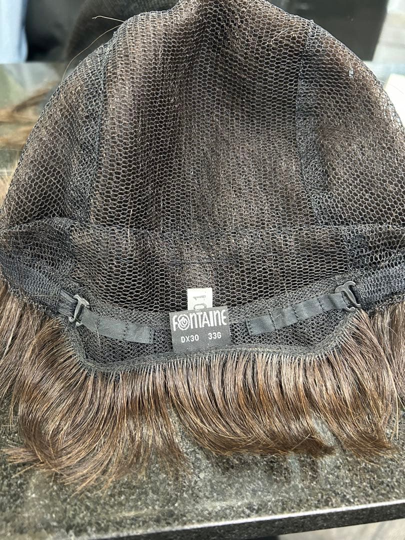 フォンテーヌ　フルウィッグ　DX30 33G 中古品