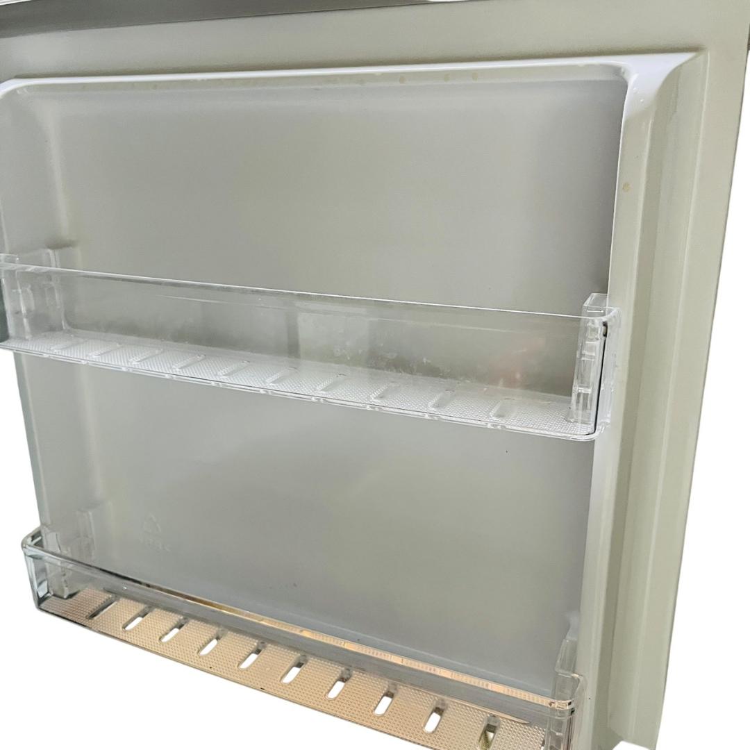 ● 美品 冷蔵庫 Hisense 227L HR-B2302 2020年製