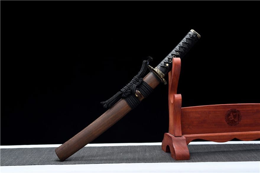 武具　刀装具　日本刀　模造刀　 肋差   短刀 【御魂】 文様鋼ねじれ紋様侍刀