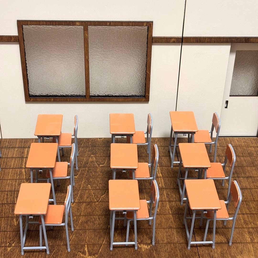 カントリーウッドガーデン　1/10スケール　ドールハウス　学校の教室