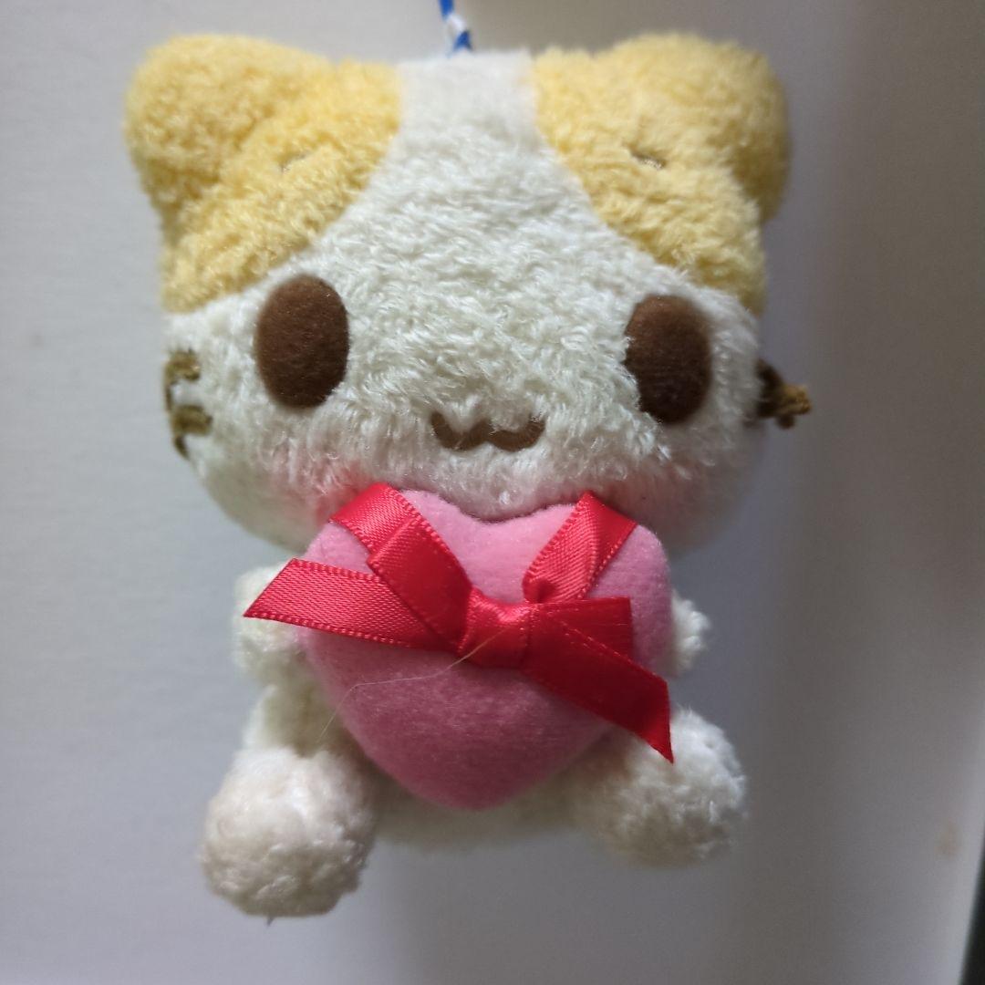 サンリオ　マシュマロみたいなふわふわにゃんこ　ぬいぐるみ　中古 楽天市場】マシュマロみたいなふわふわにゃんこ ぬいぐるみ Sサイズ M