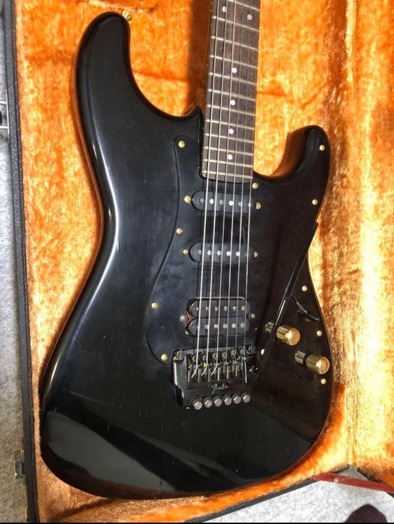 Fender Japan BOXER Series ST-556 ハードケース