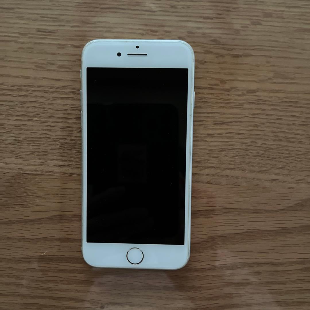 iPhone 8 64GB ホワイト 本体