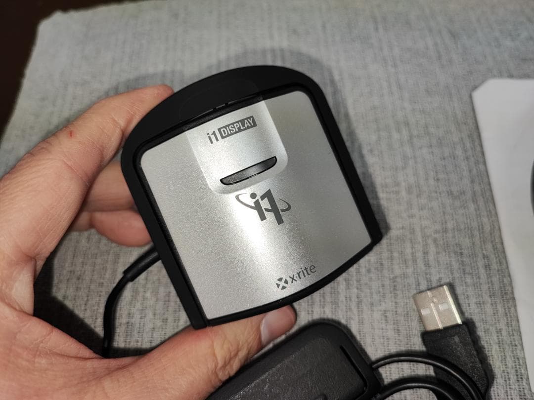 x-rite i1 DISPLAY PRO ディスプレイキャリブレーターAmazon | 【国内