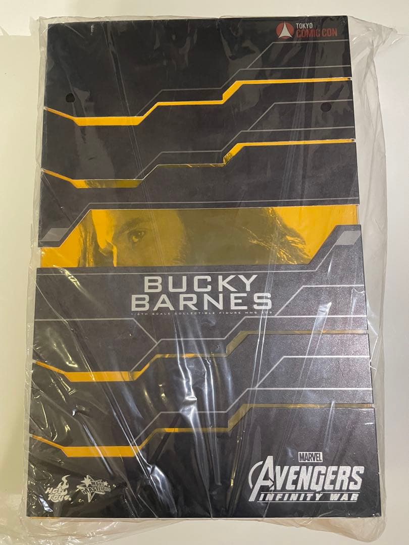 セバスチャンスタン バッキーバーンズ フィギュア ホットトイズ 東京