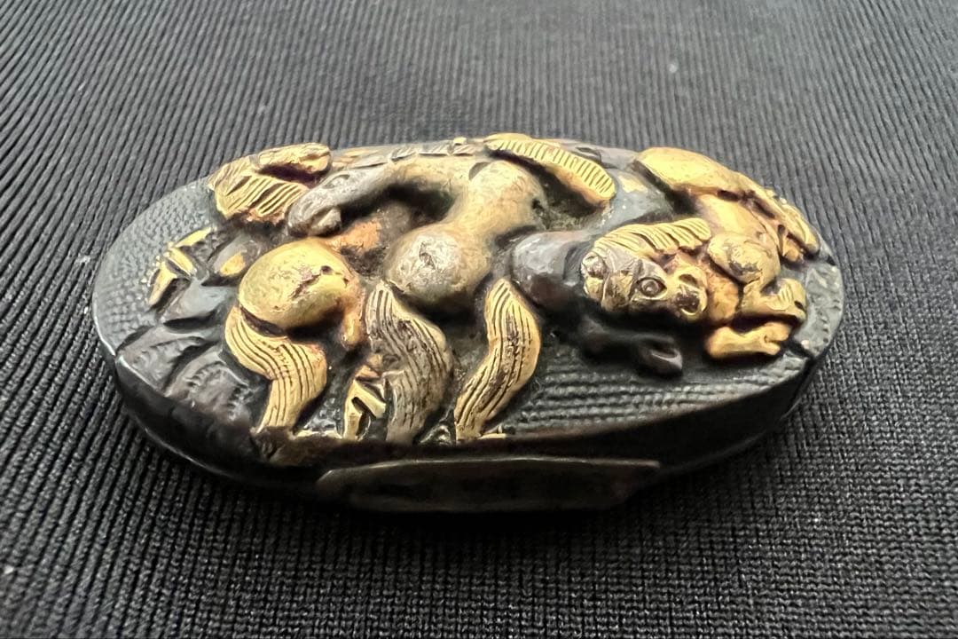 刀装具 縁頭 目貫 群馬象嵌 馬紋様 銅地 金 剣刀装具 日本刀 鐔 骨董品