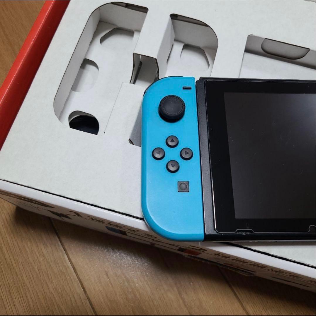 Nintendo Switch　ニンテンドースイッチ本体 ソフト付き