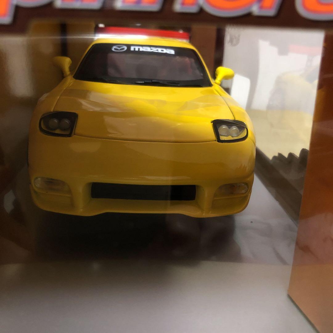 アメリカンマッスル　マツダ　ＲＸ－７　ＦＤ３Ｓ　1/18①