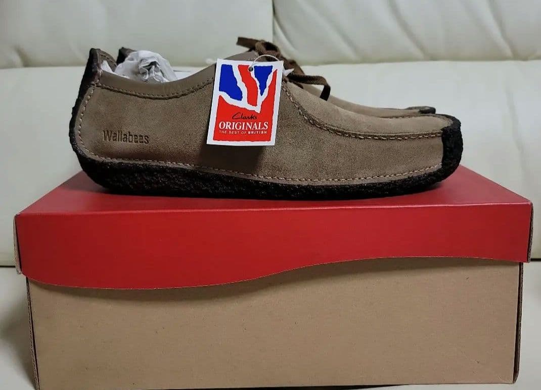 新品未使用タグ付きクラークスClarksワラビーナタリー25.5cm