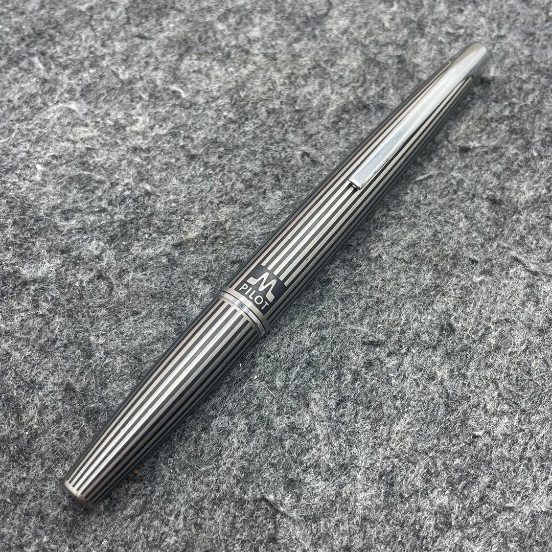 ☆PE576□PILOT μ パイロット ミュー ストライプ 箱付き 万年筆