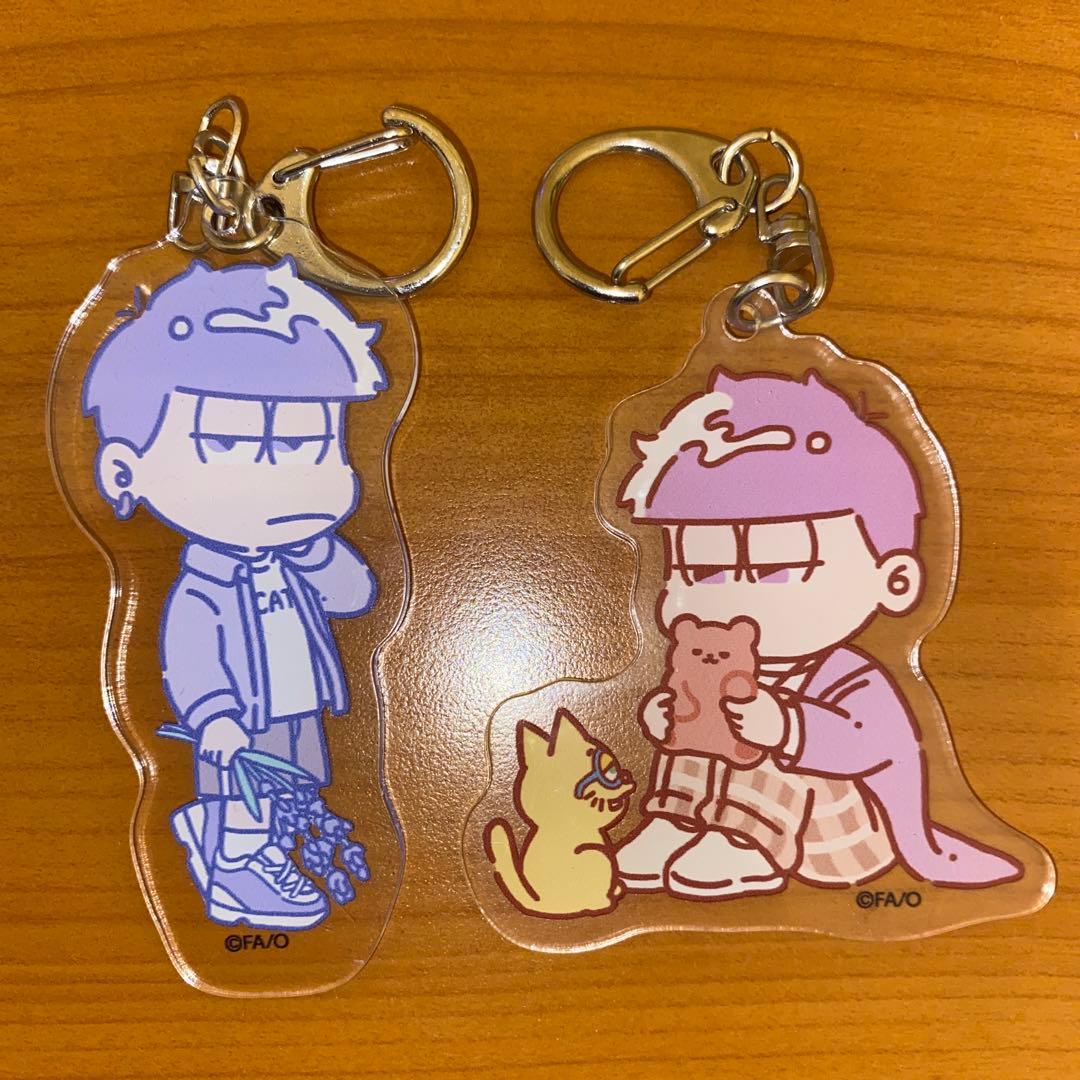 おそ松さん 一松 アクリルキーホルダー - メルカリ