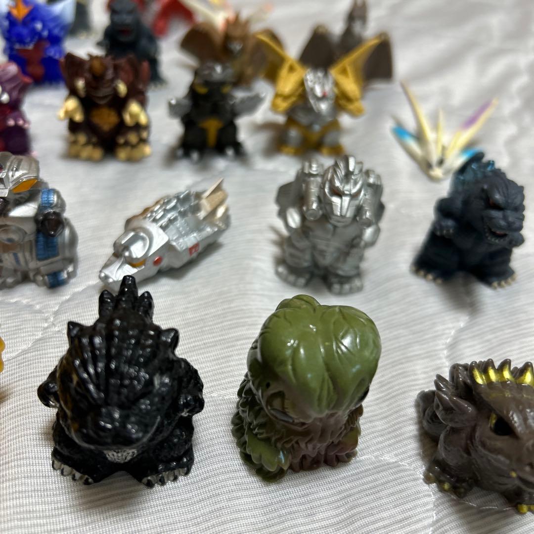 ゴジラ 指人形 53体