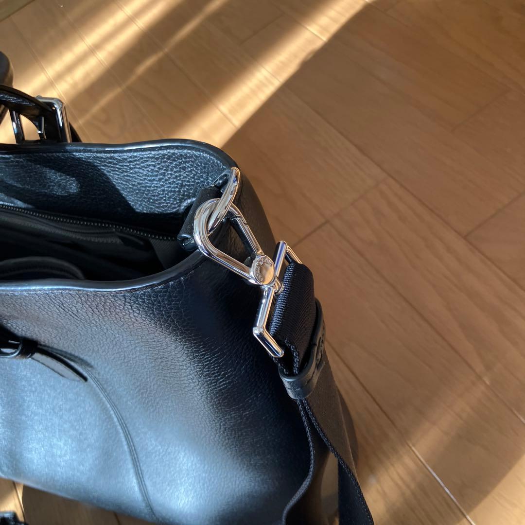 COLE HAAN ブラック ビジネスバッグ