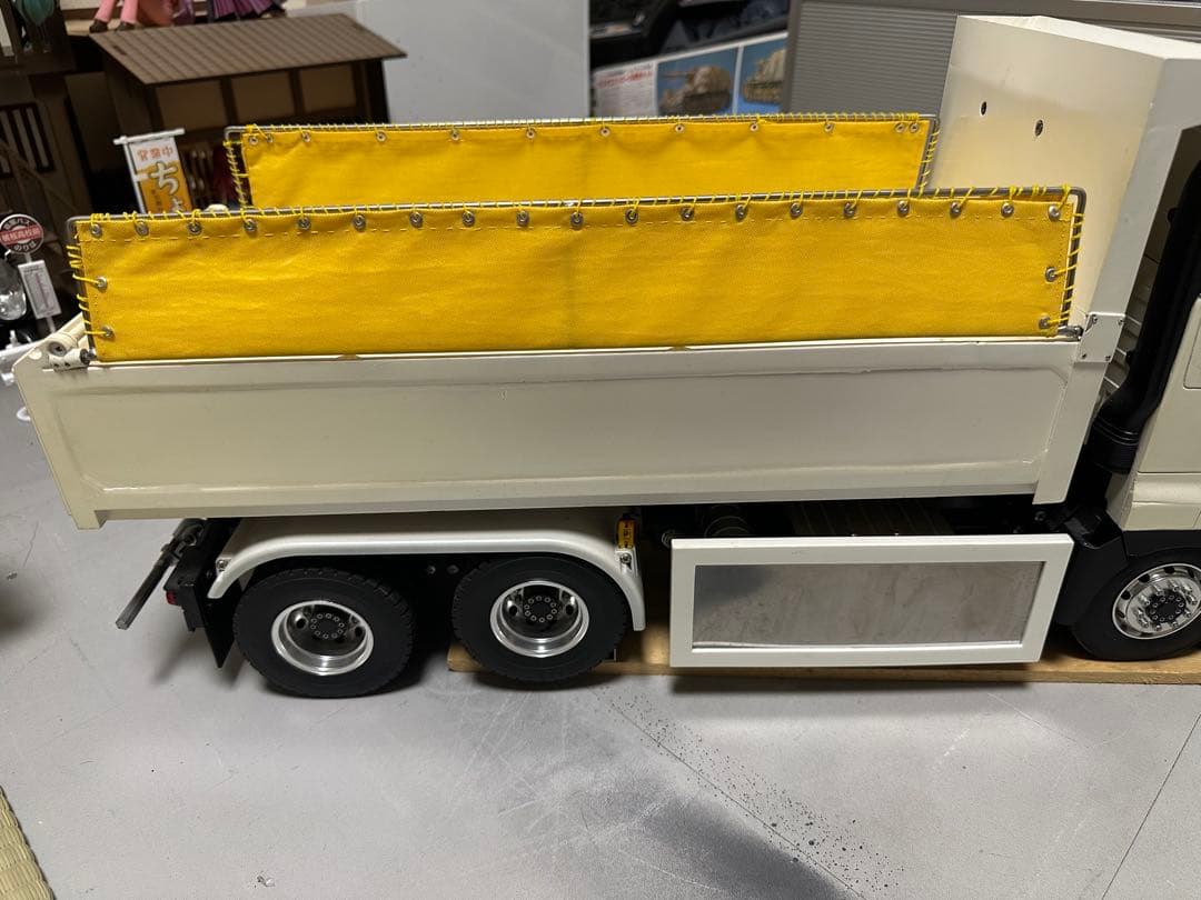 1/14 現行プロフィアダンプギミック多数