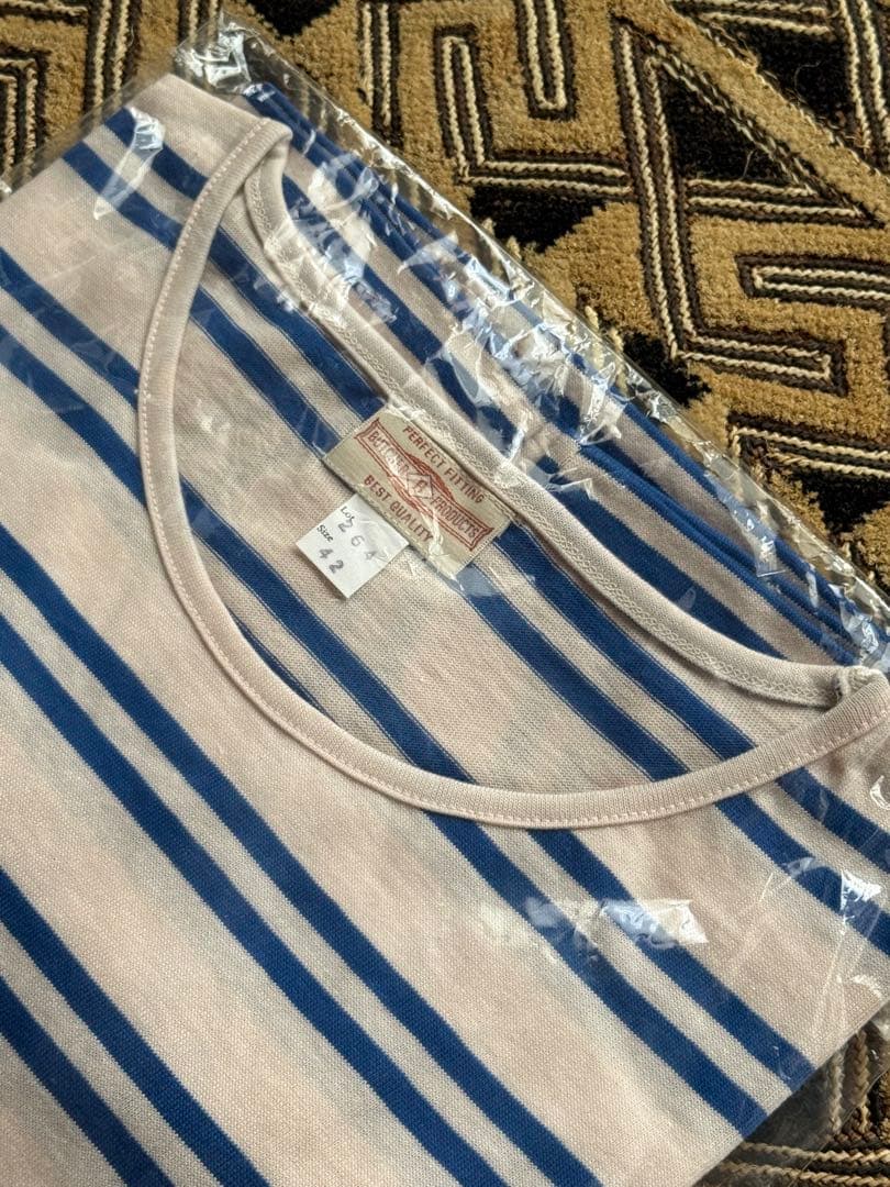 At Last YOUNG BORDER-T