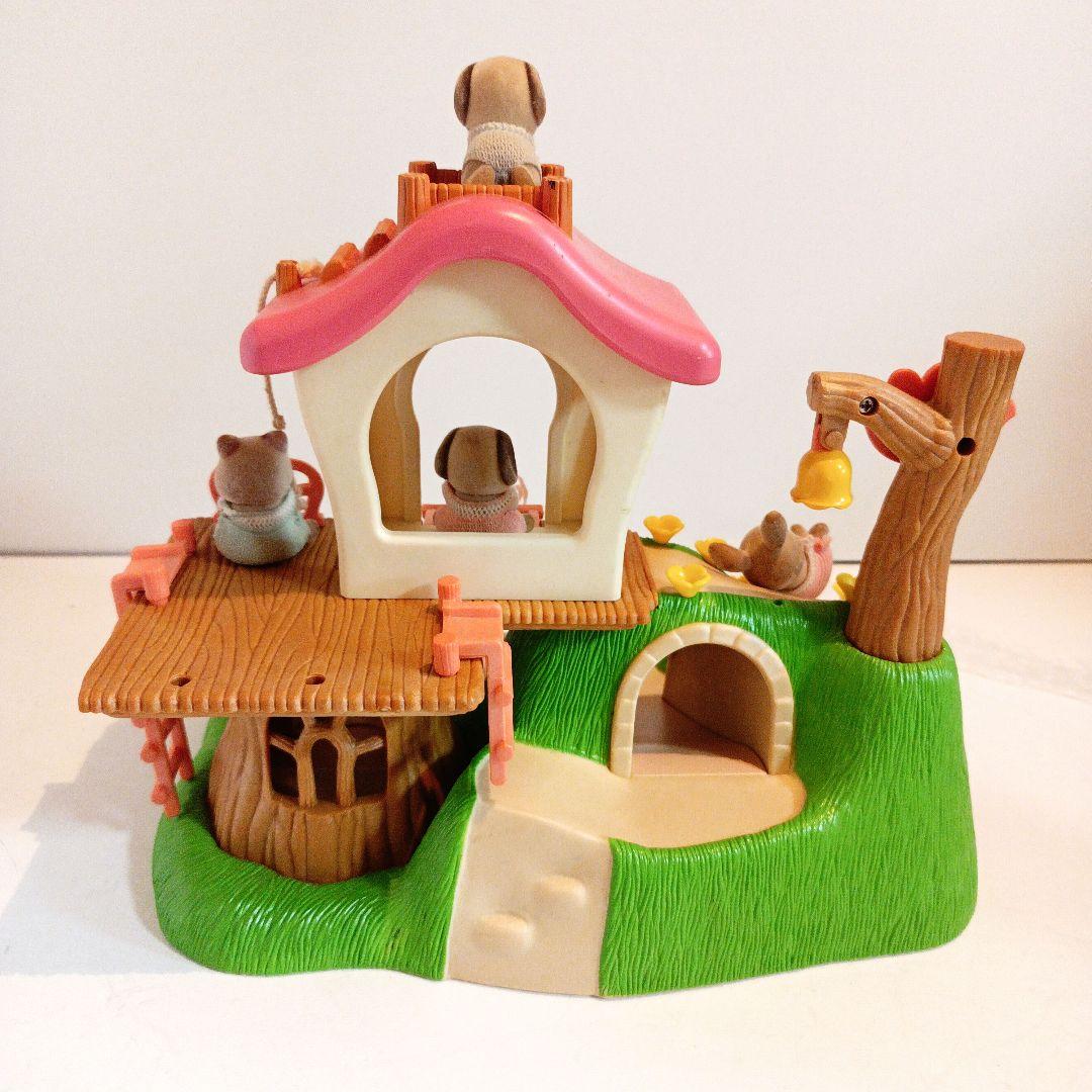 希少】昭和当時物 シルバニアファミリー 赤ちゃん広場のぼうけん小屋