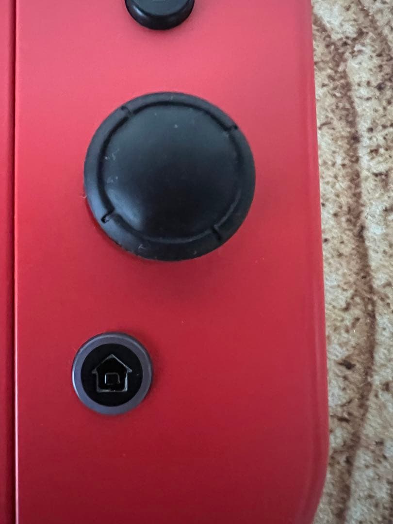 Nintendo Switch ニンテンドースイッチ本体　マリオレッド　箱無し